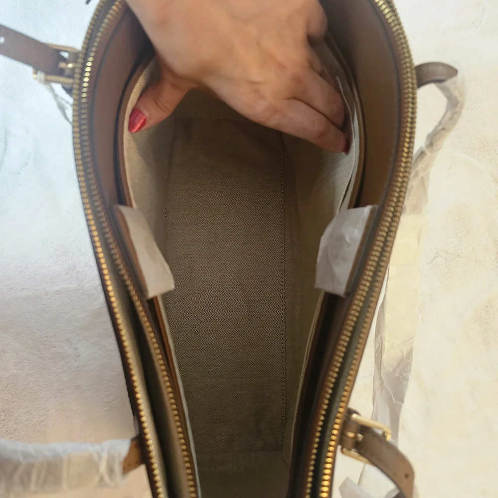 Tory Burch Emerson Large Double Zip Leather Tote Bag - Picture 10 of 14